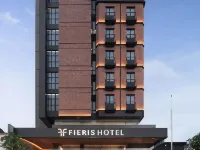 Fieris Hotel Jakarta Hotels near Al Azhar Grand Mosque