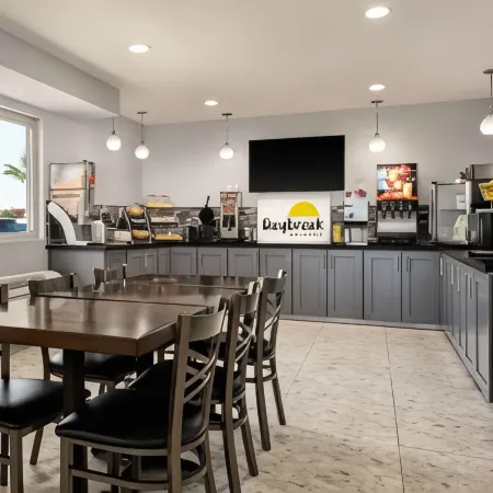 Days Inn by Wyndham Fresno South