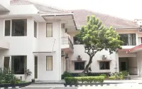 Kalingga Star Hotels in Batealit