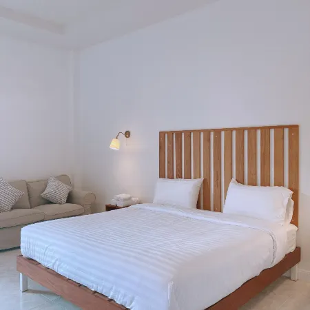Palm Park Hotel