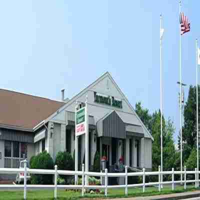 Yarmouth Resort Hotel Exterior