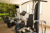 Logis Hotel Restaurant Spa les Oliviers - Gym