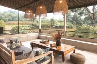 Villa Stella - Semi Outdoor Bath with Amazing View Hotels in Sukamaju