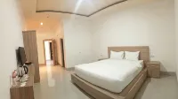 Palopo Beach Hotel - Bintang 2