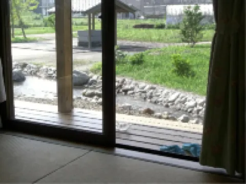 民宿 せせらぎ 志布志のホテル