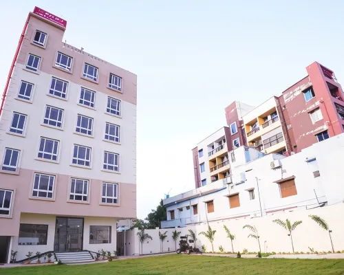 The Marutinandan Grand Hotels in Deoghar