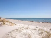 "Unto" - 25m from the Sea - 4-Star