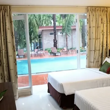 Bali de Anyer Hotel & Restaurant