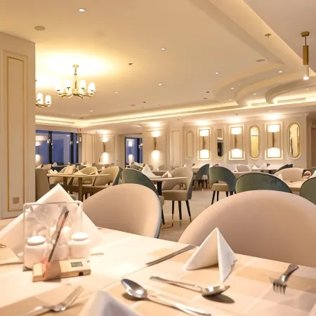 Platinum Seventy Serviced Apartments Отели рядом с достопримечательностью «Банкетный зал Moonlight»