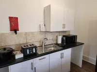 Immaculate 1-Bed Apartment in Greenhithe