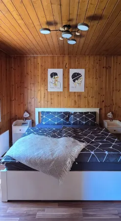 Cozy TinyHouse with garden in the nature park Отели в г. Рородт