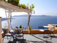 Aperto Suites - Adults Only