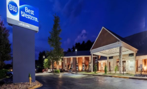 Best Western la Plata Inn