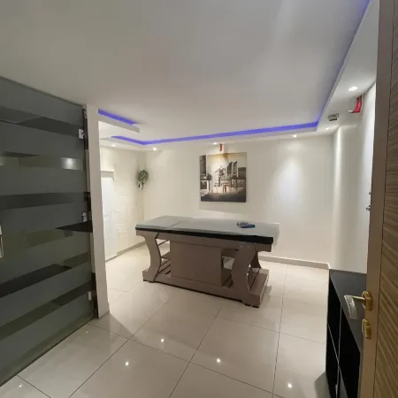 Mira Business Hotel
