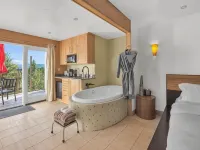 Pikes Peak Paradise Bed and Breakfast Hotels in Teller County