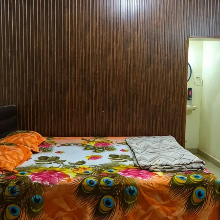 Sai Sadan Residency Отели в г. Дивеагар