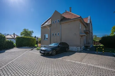 Lajta Apartmanok Các khách sạn ở 
