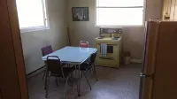 Bay Lake Inn - Frontiersman Motel