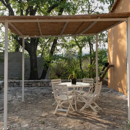 Ravissant Mas à Saignon Très Confortable, Piscine, Grand Parc, Animaux Acceptés