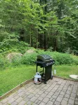 Near Lake Winnipesaukee & Gunstock Mountain. Spacious 3 Bedroom, 2 Bath - 2-Star
