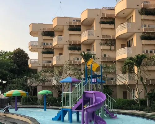 Hawaii Resort Family Suites Hotels in Serang Regency