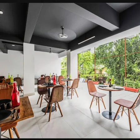 Taaffeite Hotels And Resorts