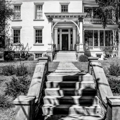 Argos Inn - Ithaca's Boutique Hotel Hotels near Ithaca Falls