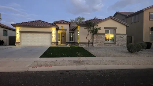 Spacious Luxury Retreat in the Heart of Glendale with All Amenities