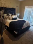 Lovely 2 Bedroom condo with marina view and pool