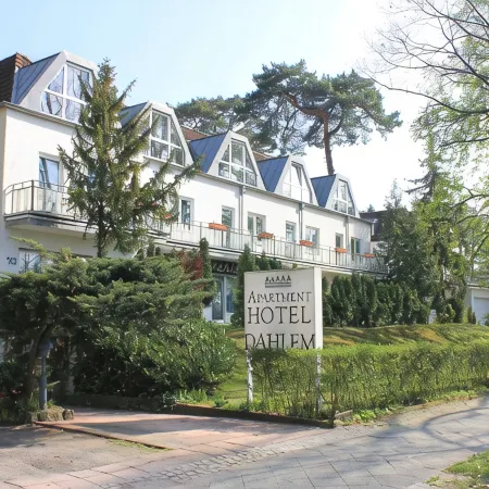 Apartment-Hotel-Dahlem Отели рядом с достопримечательностью «Станция метро Thielplatz»