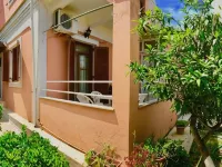 Ionian Breeze Apartments Hotels in Kavos