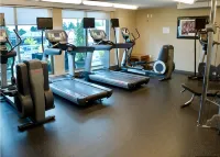 Holiday Inn VANCOUVER AIRPORT- RICHMOND by IHG - ที่มีฟิตเนส