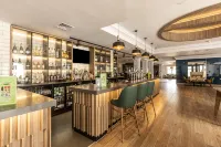 Holiday Inn GUILDFORD by IHG - Quầy bar