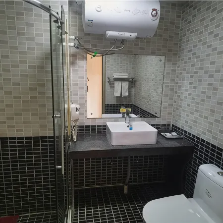 lujiang binghe hotel