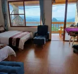 Liannan Feizai Homestay - parking