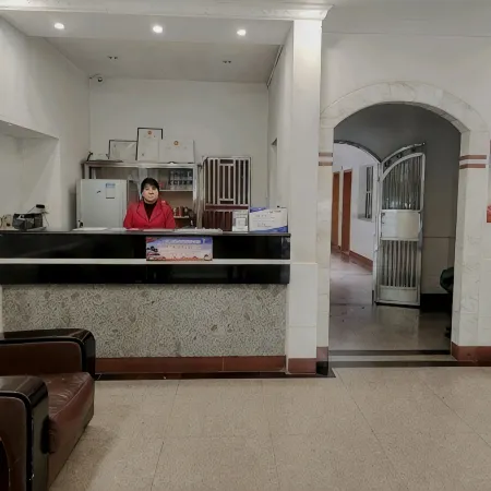 Dingnan Bada Hotel
