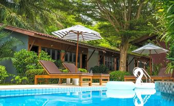 Phuket Siam Villas