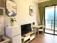 She Hehui Holiday Apartment (Longmen Nankun Daguan Store)