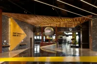 Discovery Hotel - Gym