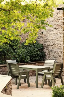 The Arns Cottage is a traditional stone built, cosy and luxurious retreat. - Homestays