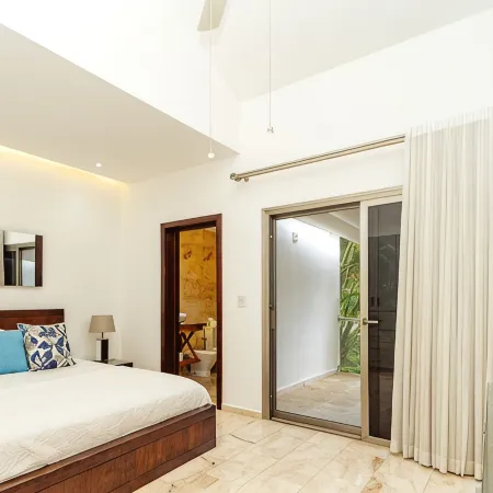 Luxury Private Villa in Cocotal, Pool Golf, Events, Beach Club Access