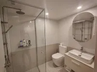 Modern 1-bedroom Unit in Dicksonnear Shops - Balkon