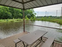 Lake Tawakoni RetreatA charming country side getaway... - Homestays
