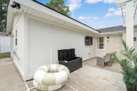 Pool, Fire Pit, Gym, Game Room, 4BR3BA - Near Parris Island/Downtown Beaufort