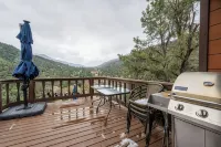 Scenic Frazier Park Cabin Stay