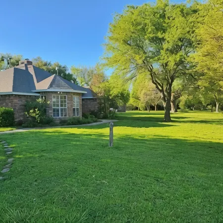 Farmhouse & Ranch style living for your vacay with pond, gazebo, trellis, pool..