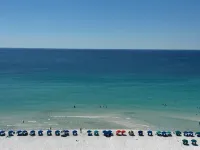 Beachfront Oasis! 2BR,2BA with Private Beach Access and free upfront parking.