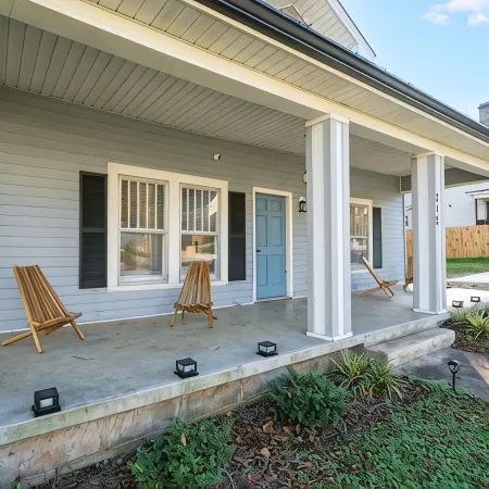 Charming 3BR/2BA Sleeps 6 in Graham, NC has everything you need!