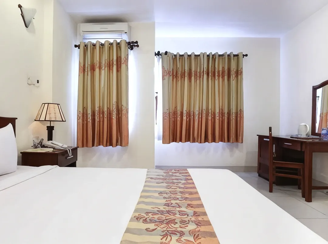 Nui Thanh Hotel - Ho Chi Minh City