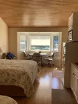 The Outlook at Telegraph Cove, a place to relax, rejuvenate and unwind - Wifi